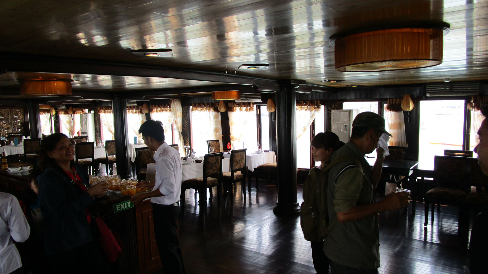Vietnam2014-269.jpg - Vores bord var dekoreret med Dannebro!