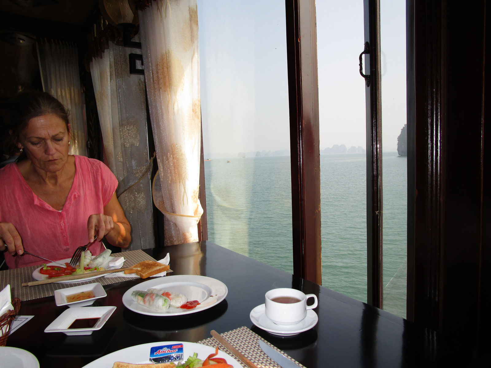 Vietnam2014-354.jpg - Brunch ingen landgang