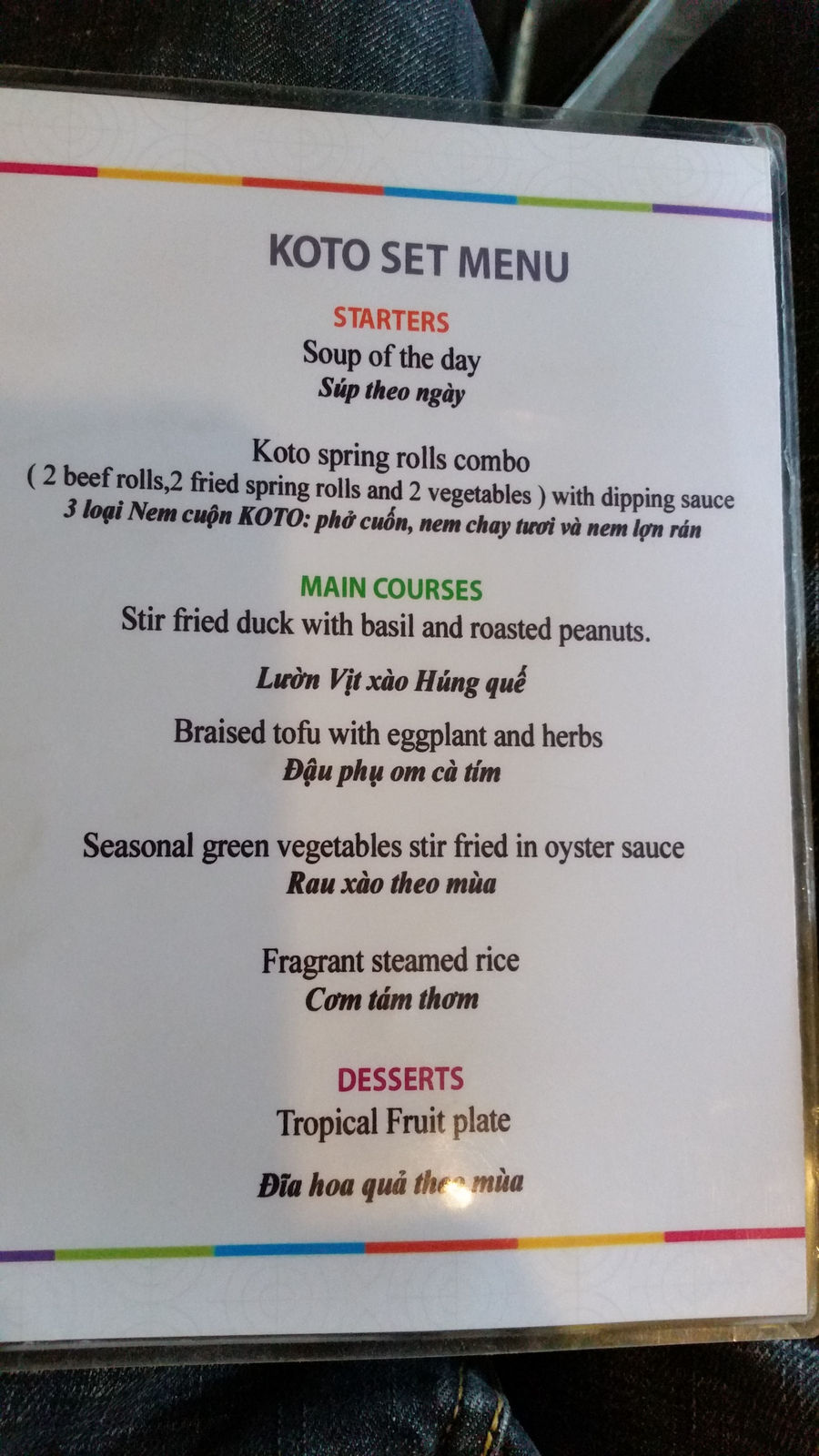 Vietnam2014-133.jpg - Frokost menu