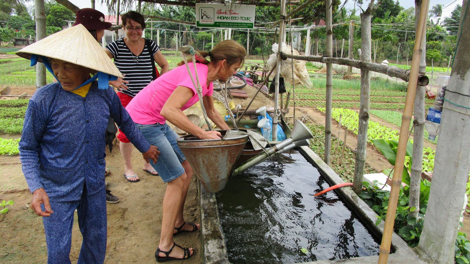 Vietnam2014-445.jpg - Vi skal lære at vande nænsomt