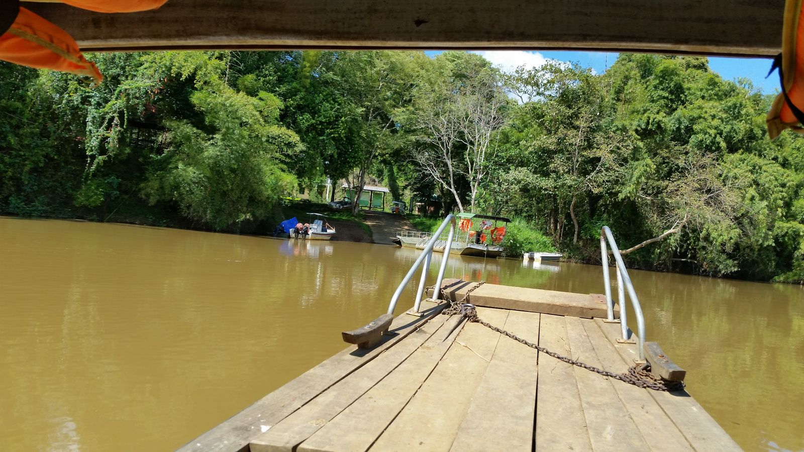Vietnam2014-588.jpg - Så vi kom med en båd over til nationalparken