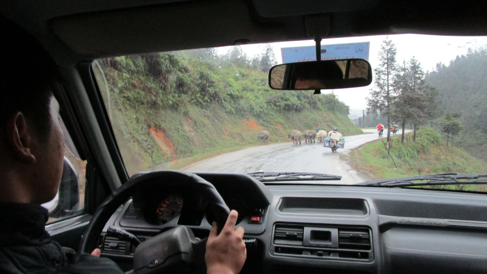 Vietnam2014-171.jpg - 30 km transport fra Lao Cai (130 meter over havet) til Sapa (1.470 moh)